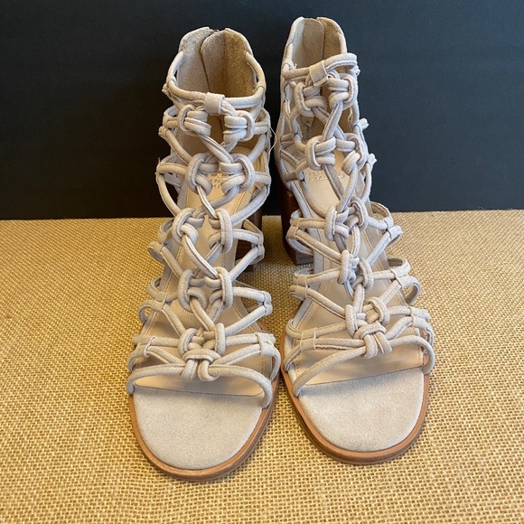 Vince Camuto Karika block heel strappy sandals booties. Size 9 ½. Leathe… - Picture 2 of 11